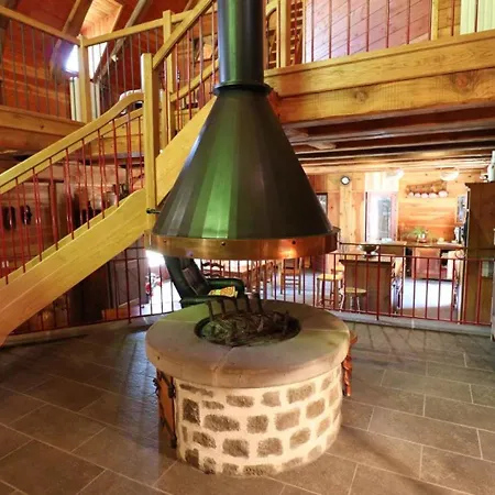 Vakantiehuis Gite Isole Avec Piscine Chauffee, Cheminee, Animaux Acceptes - Fr-1-742-314 *