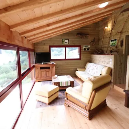 Сasa de vacaciones Gite Isole Avec Piscine Chauffee, Cheminee, Animaux Acceptes - Fr-1-742-314 *